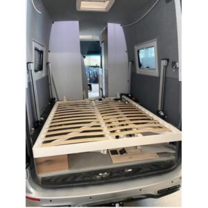 Elektrická rozkladacia posteľ s koľajnicami pre Mercedes Sprinter