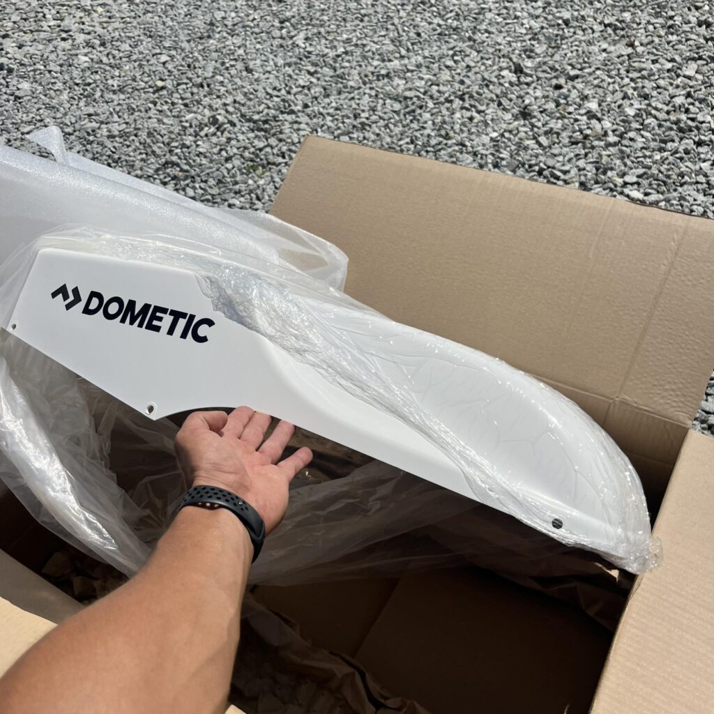 Kryt klimatizácie DOMETIC FreshJet 1700